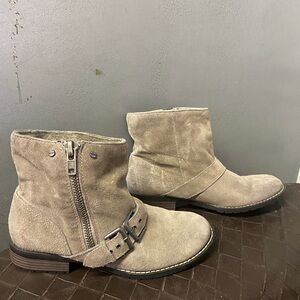 Doice Vita Taupe Suede Ankle Boots with Buckle and Side Zip